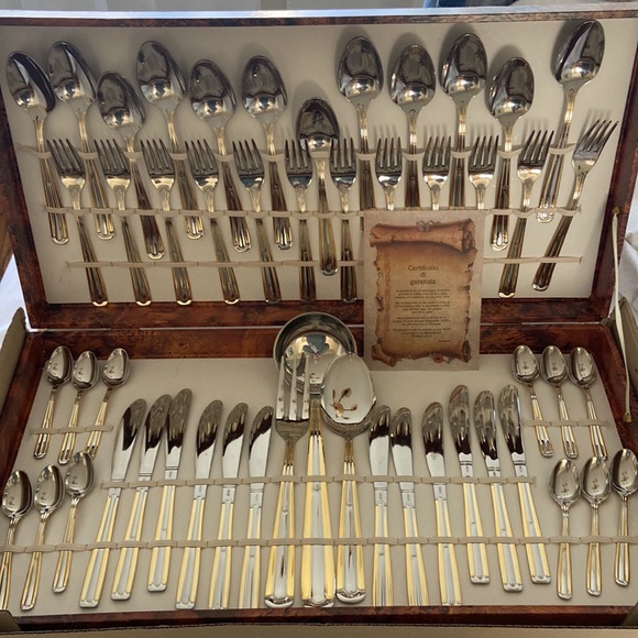 Inoxpran  18/10 Stainless Steel 24k Gold Plated Cutlery set 75 Piece in case - Picture 3 of 9